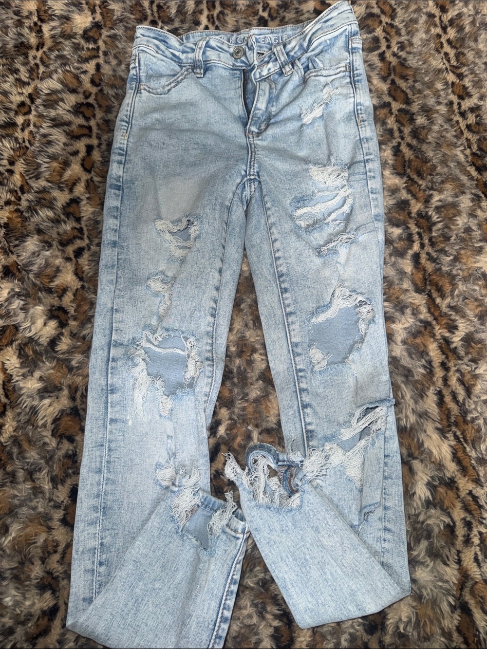 American Eagle Outfitters Light Blue Distressed Straight Leg Jeans